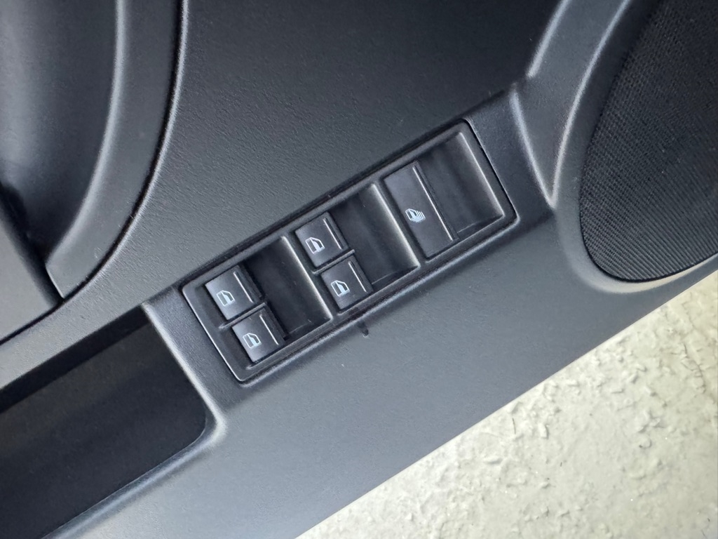 Volkswagen New Beetle Convertible 2dr Auto S 2009