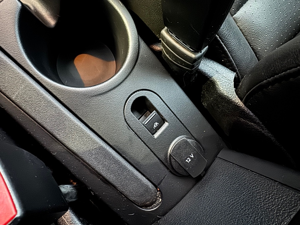 Volkswagen New Beetle Convertible 2dr Auto S 2009