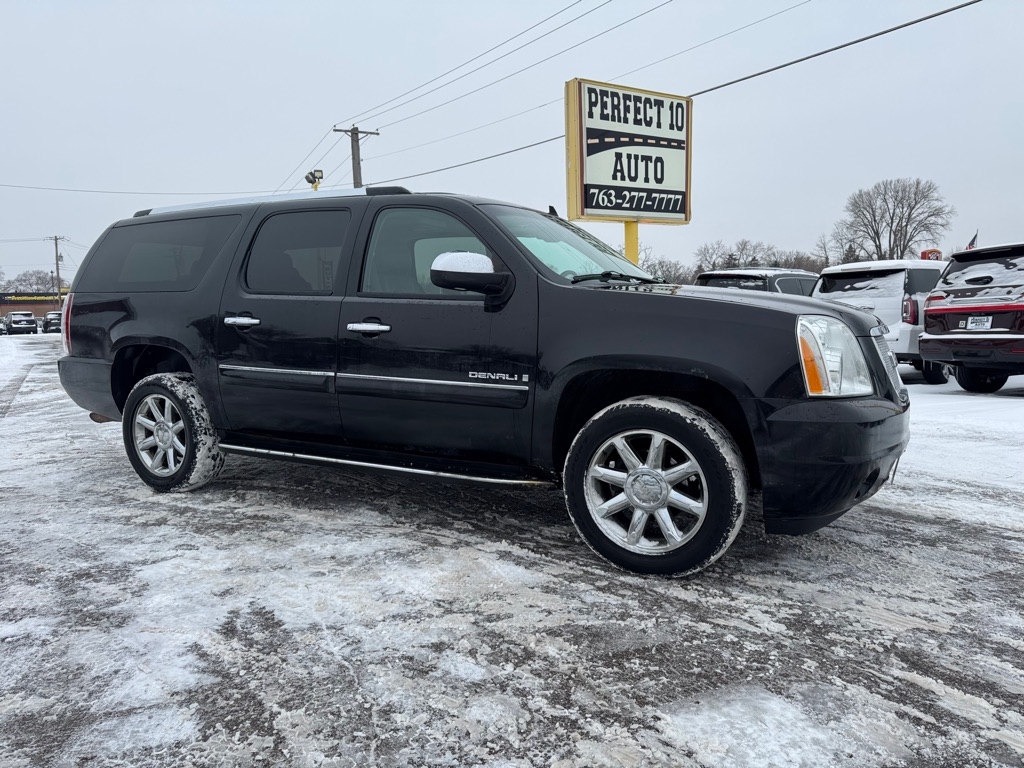GMC Yukon XL Denali AWD 4dr 1500 2008