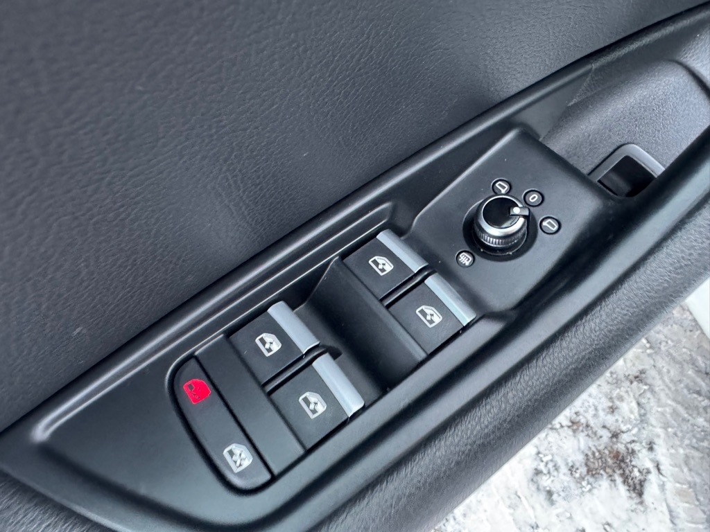 Audi A4 2.0 TFSI Auto Premium quattro AWD 2017