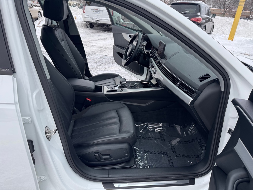 Audi A4 2.0 TFSI Auto Premium quattro AWD 2017