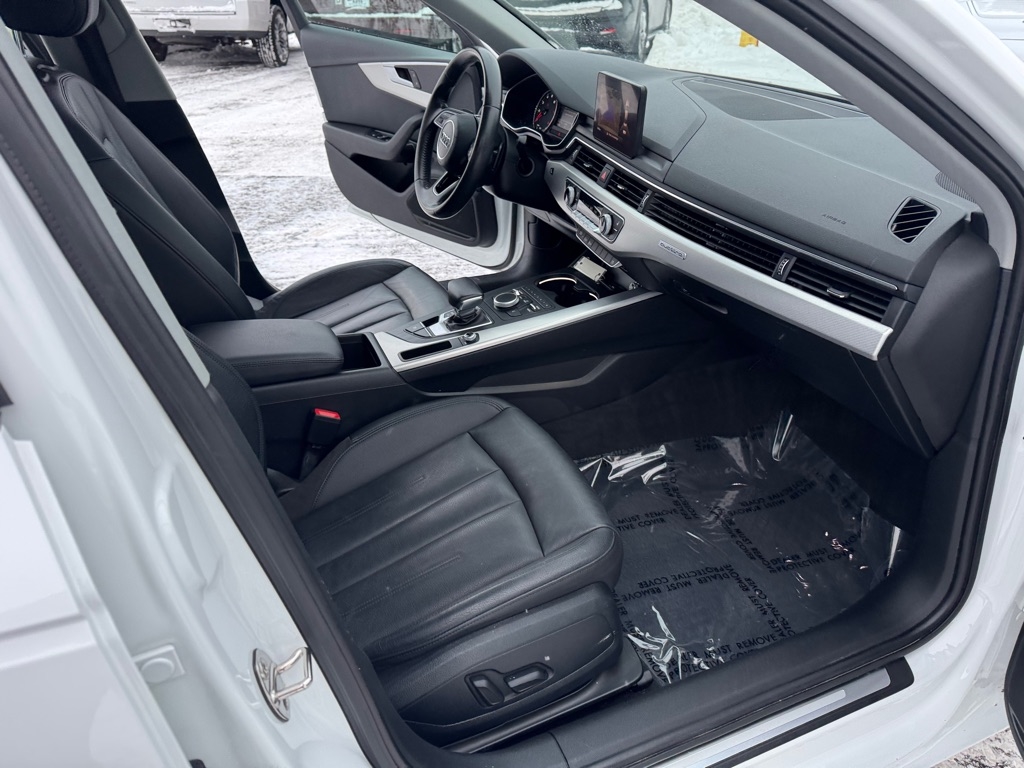 Audi A4 2.0 TFSI Auto Premium quattro AWD 2017