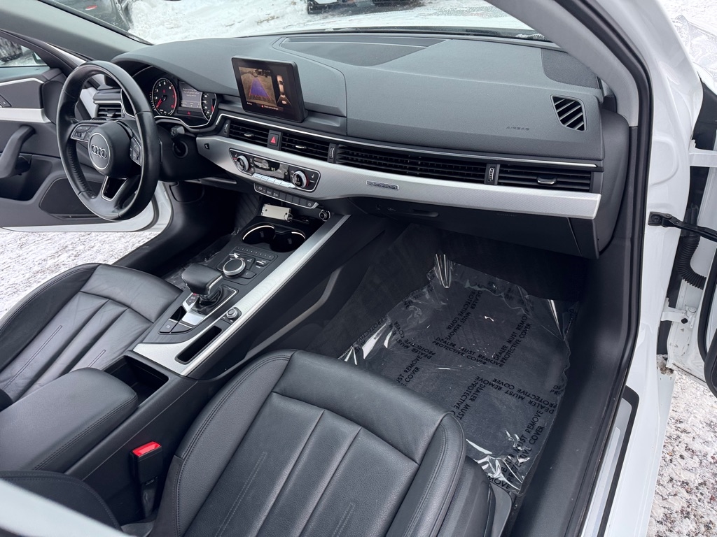 Audi A4 2.0 TFSI Auto Premium quattro AWD 2017