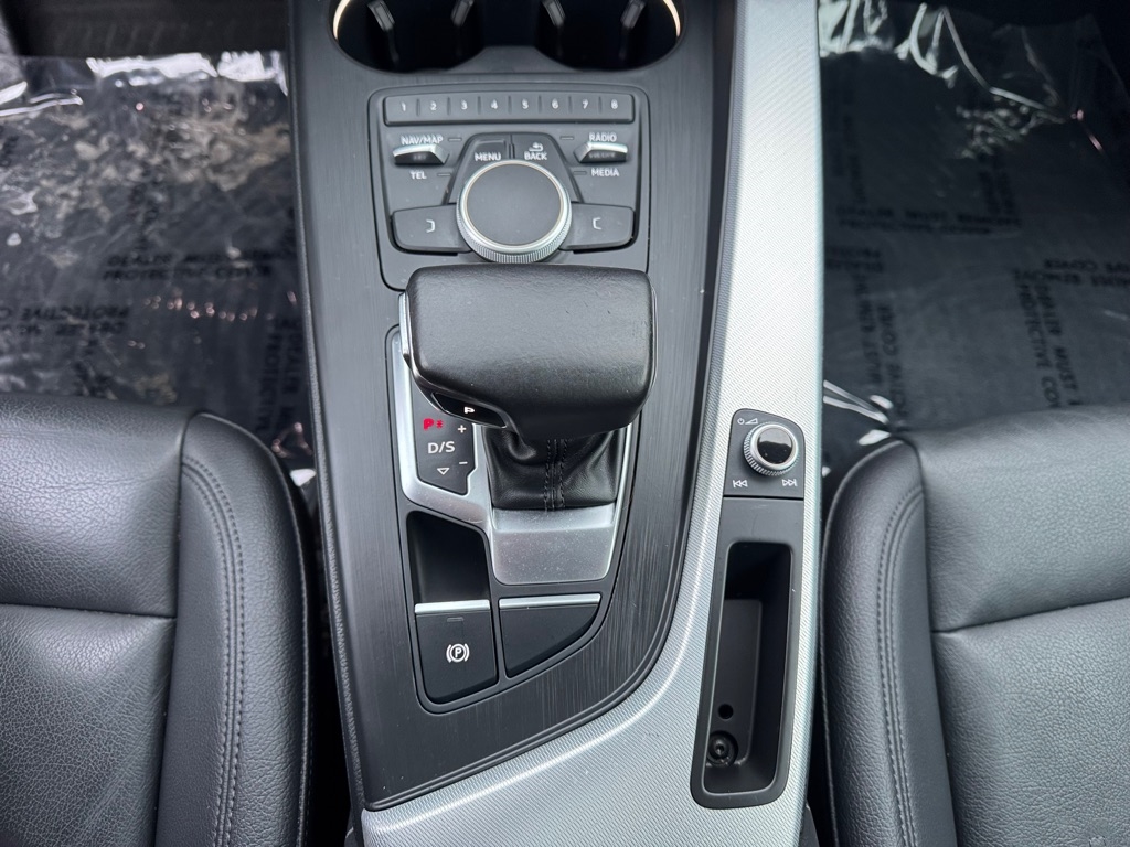 Audi A4 2.0 TFSI Auto Premium quattro AWD 2017