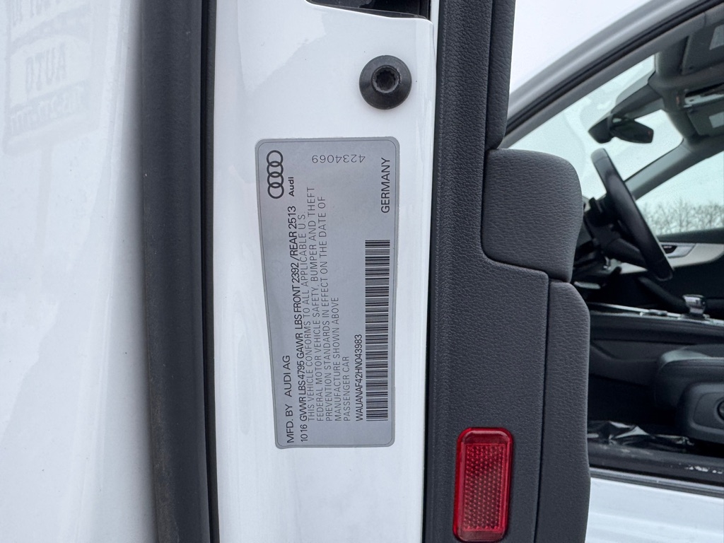 Audi A4 2.0 TFSI Auto Premium quattro AWD 2017