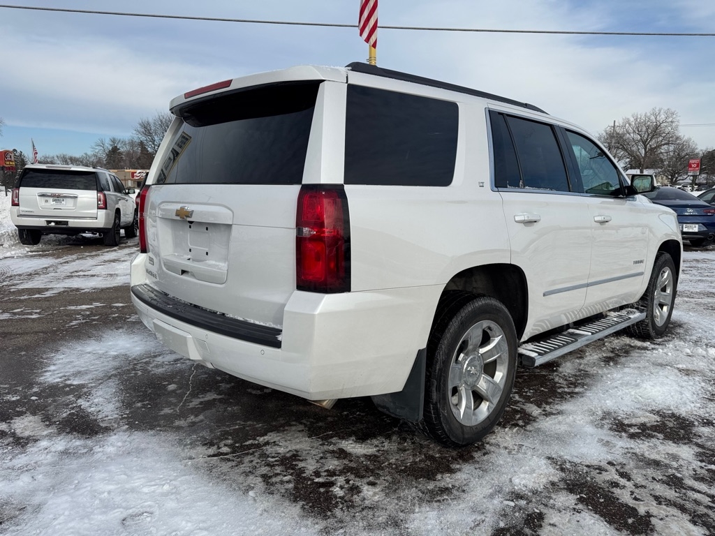Chevrolet Tahoe 4WD 4dr LT 2017