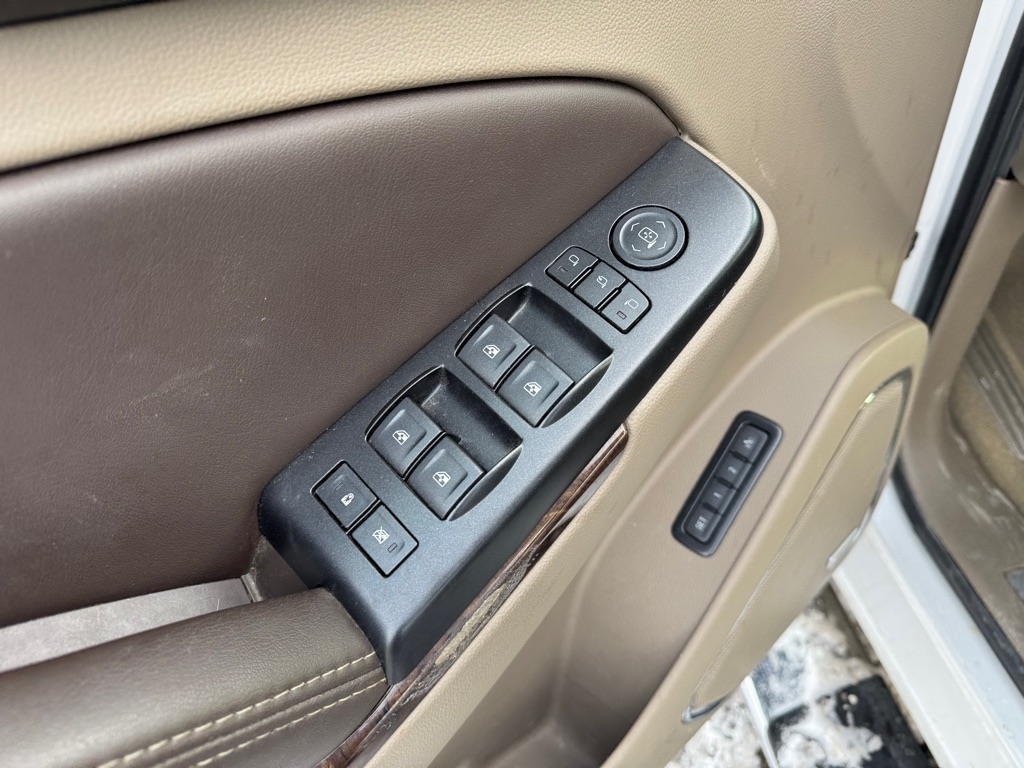 Chevrolet Tahoe 4WD 4dr LT 2017