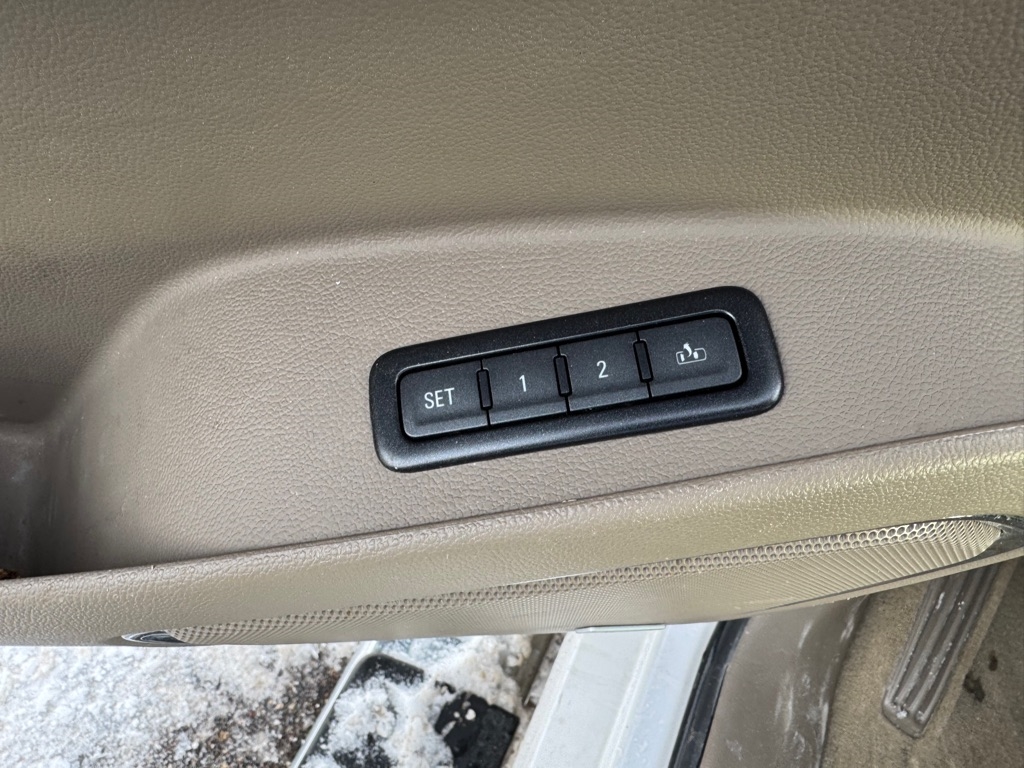 Chevrolet Tahoe 4WD 4dr LT 2017