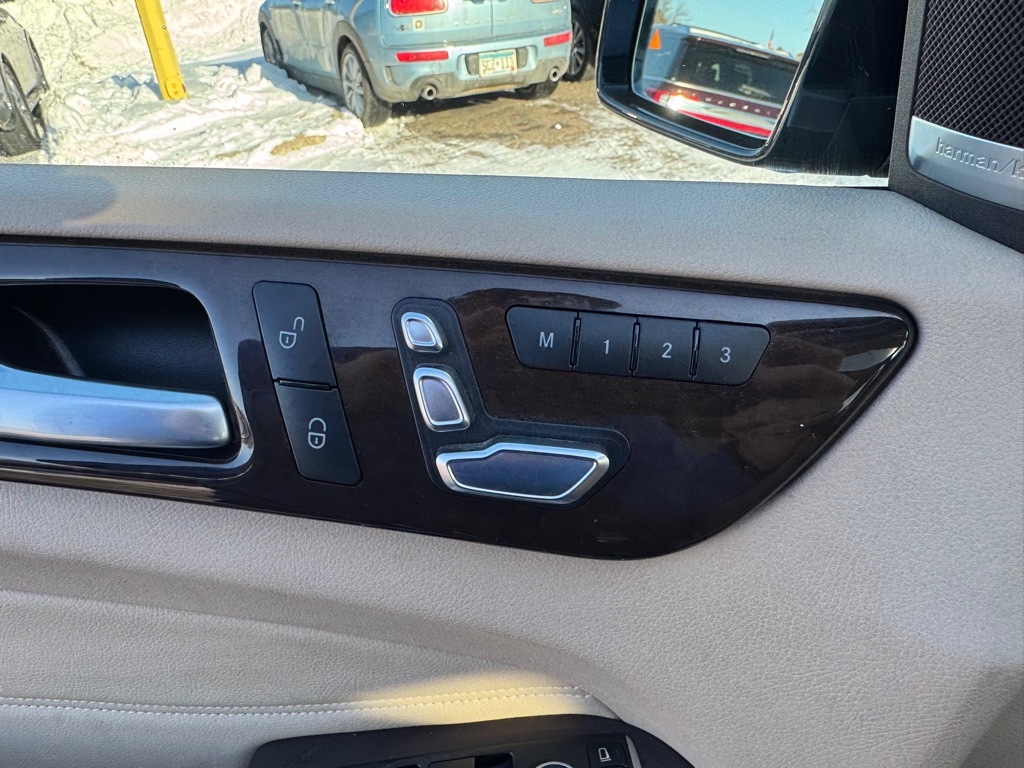 Mercedes-Benz GLS GLS 450 4MATIC SUV 2017