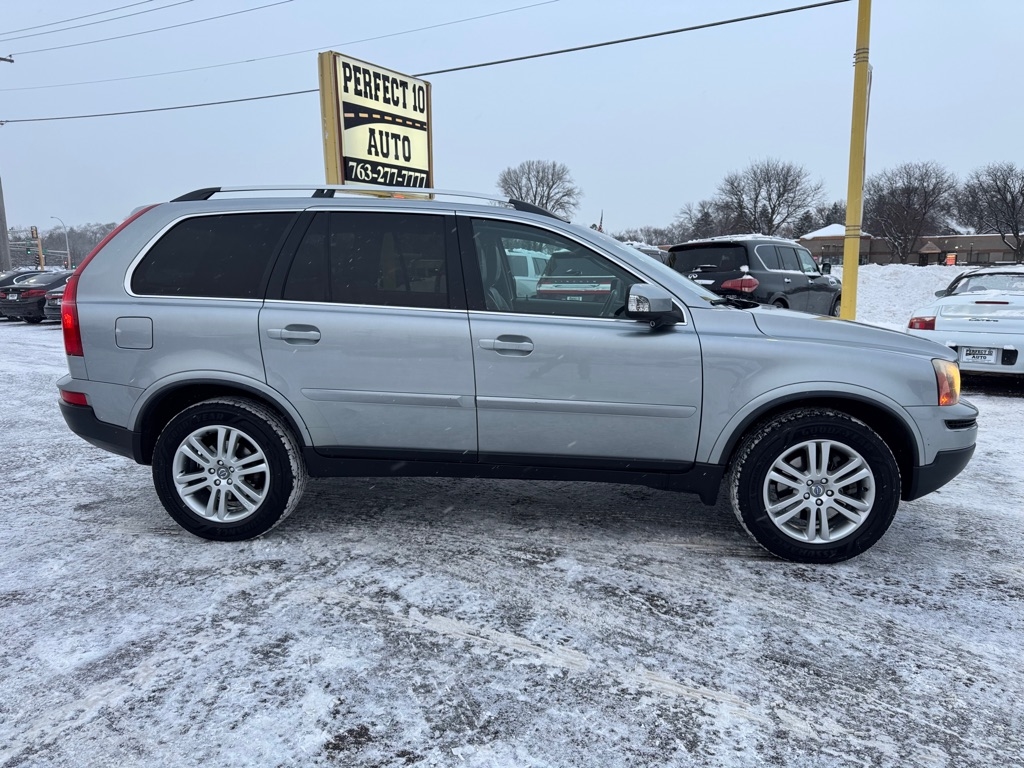 Volvo XC90 AWD 4dr I6 2011