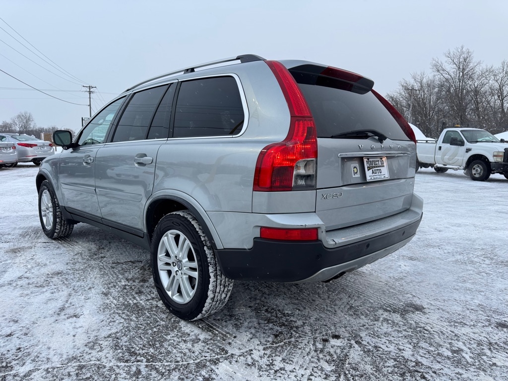 Volvo XC90 AWD 4dr I6 2011