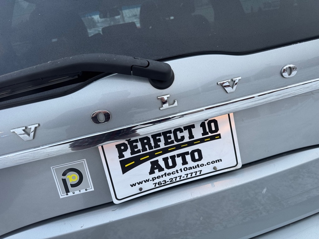 Volvo XC90 AWD 4dr I6 2011