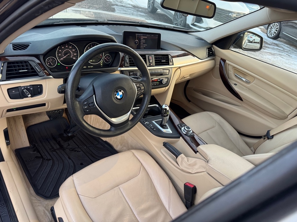 BMW 3 Series 4dr Sdn 328i xDrive AWD South Africa 2013