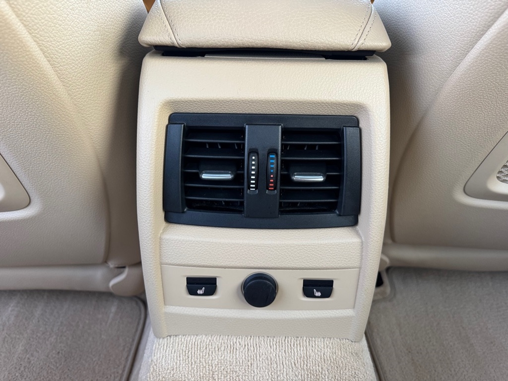 BMW 3 Series 4dr Sdn 328i xDrive AWD South Africa 2013