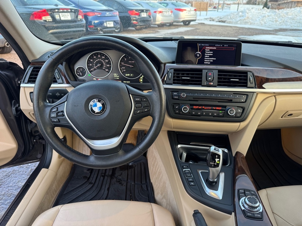 BMW 3 Series 4dr Sdn 328i xDrive AWD South Africa 2013