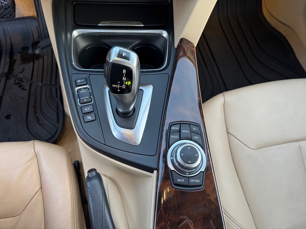 BMW 3 Series 4dr Sdn 328i xDrive AWD South Africa 2013