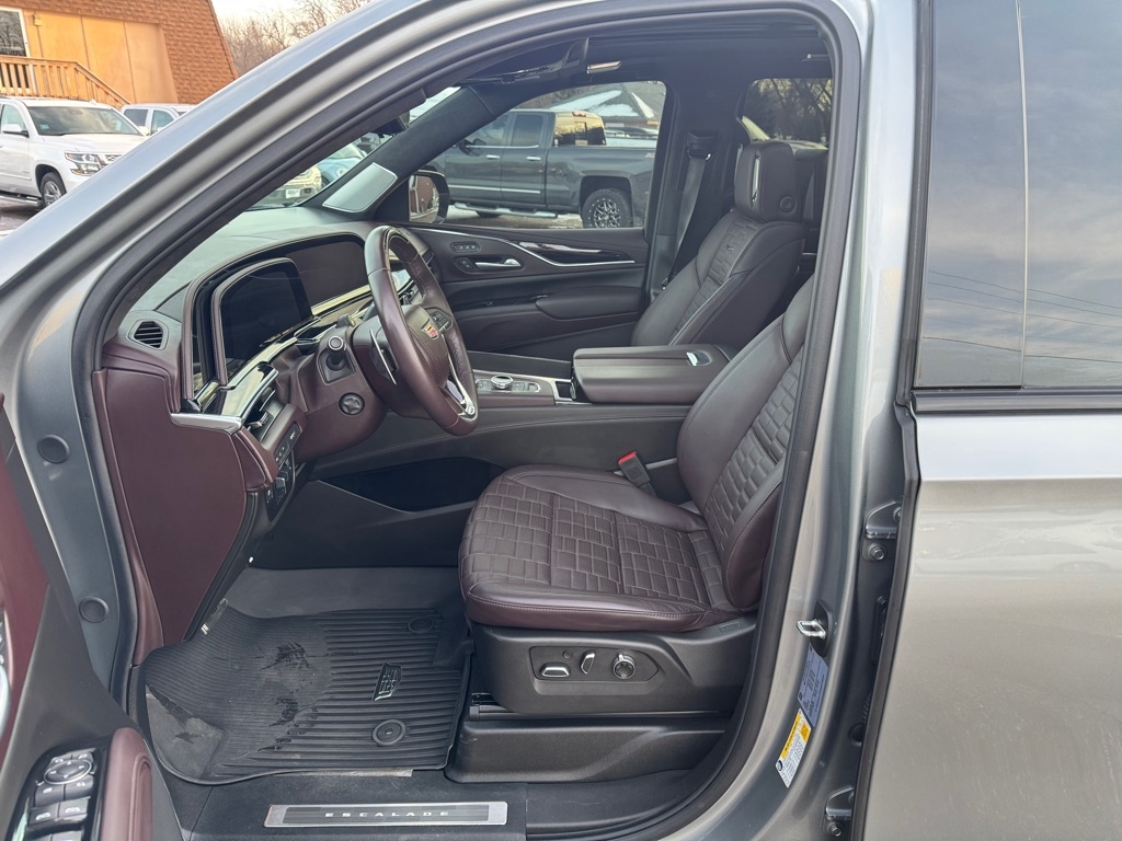 Cadillac Escalade AWD 4dr V-Series 2024