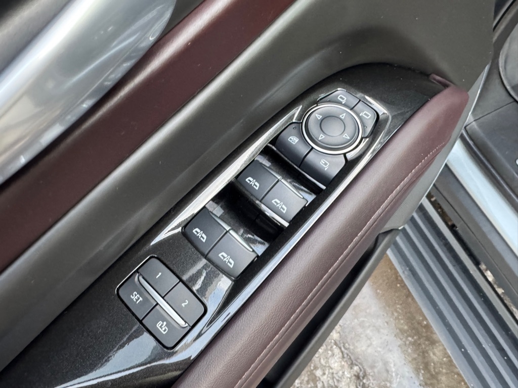 Cadillac Escalade AWD 4dr V-Series 2024