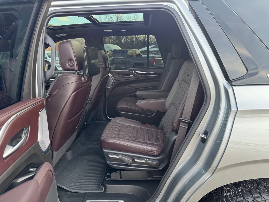 Cadillac Escalade AWD 4dr V-Series 2024