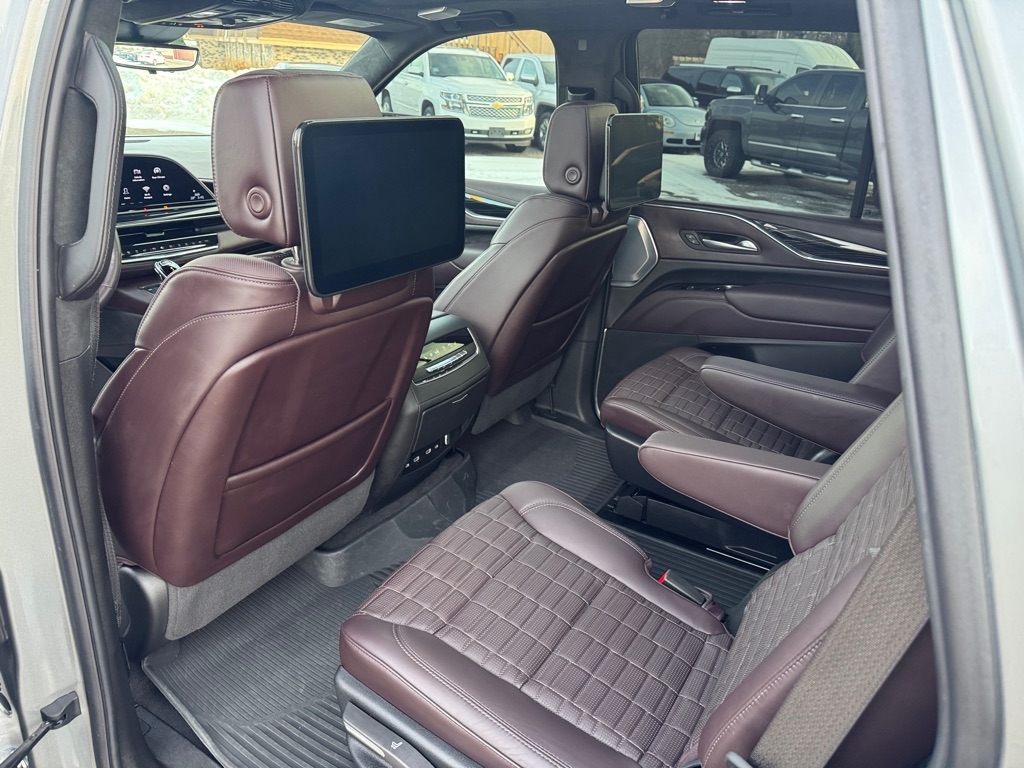 Cadillac Escalade AWD 4dr V-Series 2024
