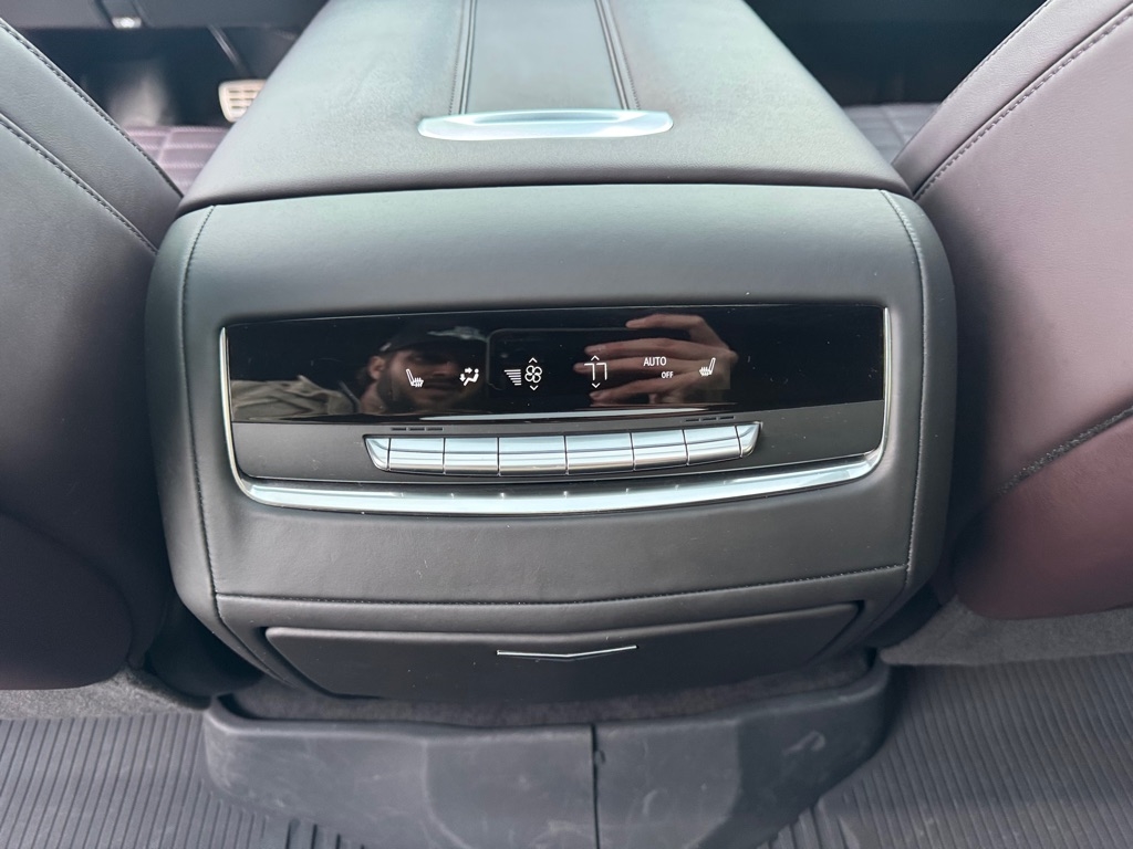 Cadillac Escalade AWD 4dr V-Series 2024