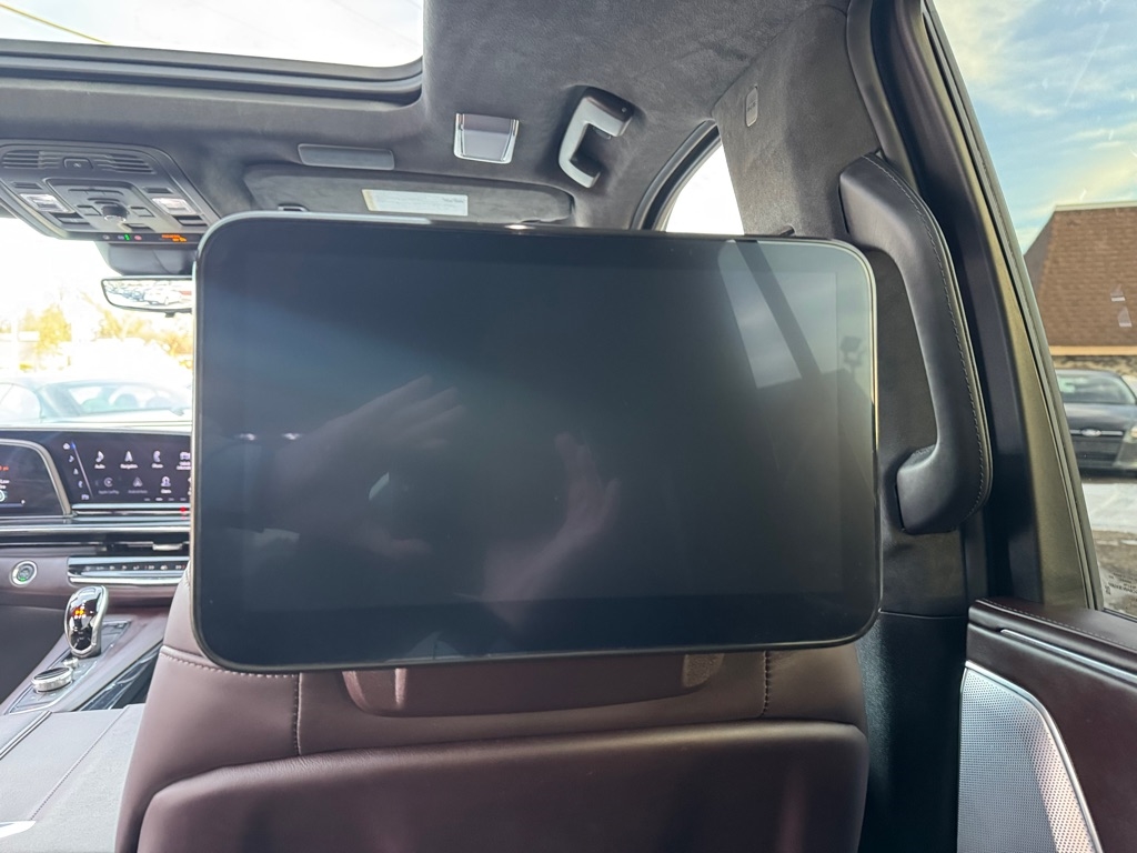 Cadillac Escalade AWD 4dr V-Series 2024