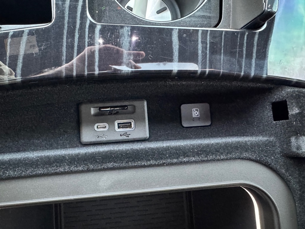 Cadillac Escalade AWD 4dr V-Series 2024