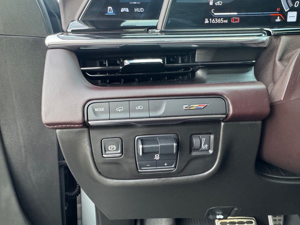 Cadillac Escalade AWD 4dr V-Series 2024