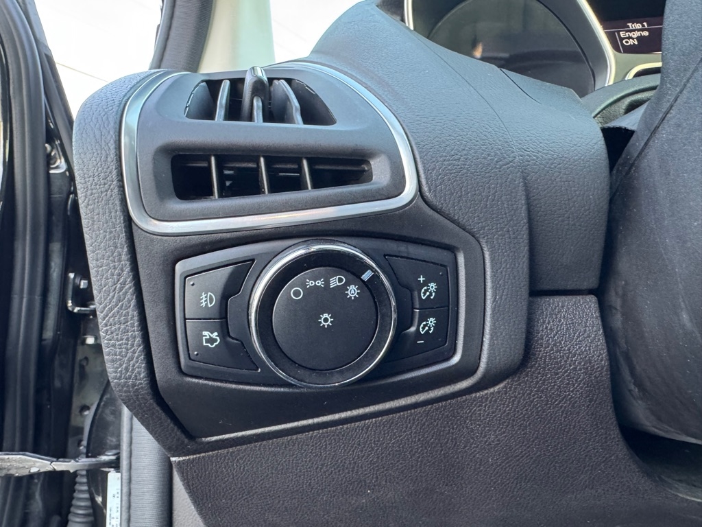 Ford Focus 5dr HB Titanium 2014