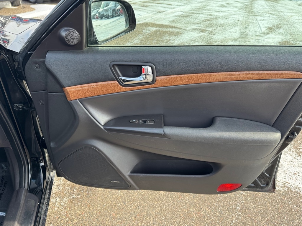 Hyundai Sonata 4dr Sdn V6 Auto Limited 2009