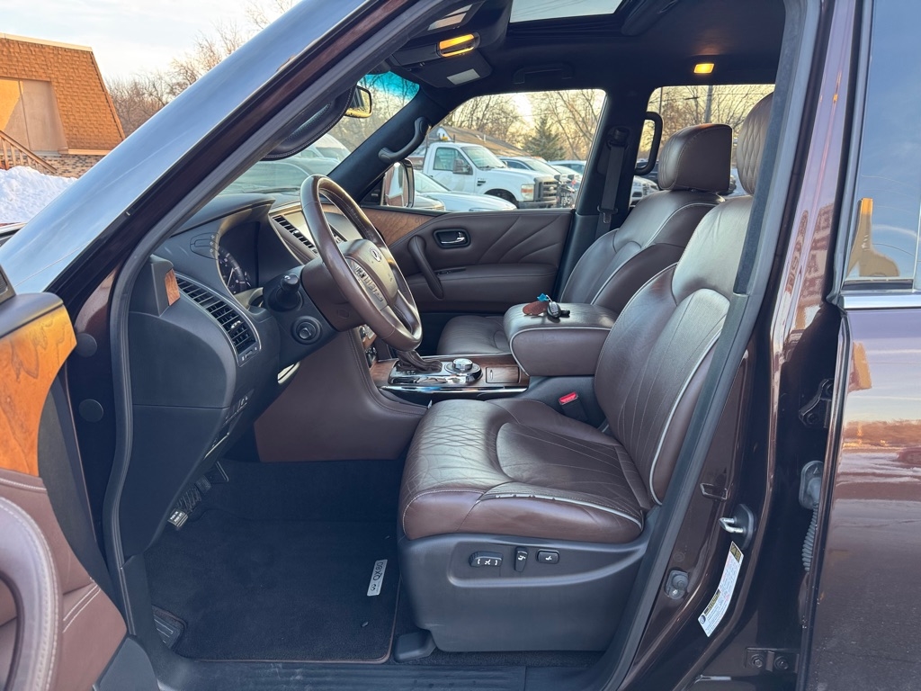 Infiniti QX80 4WD 4dr 2015