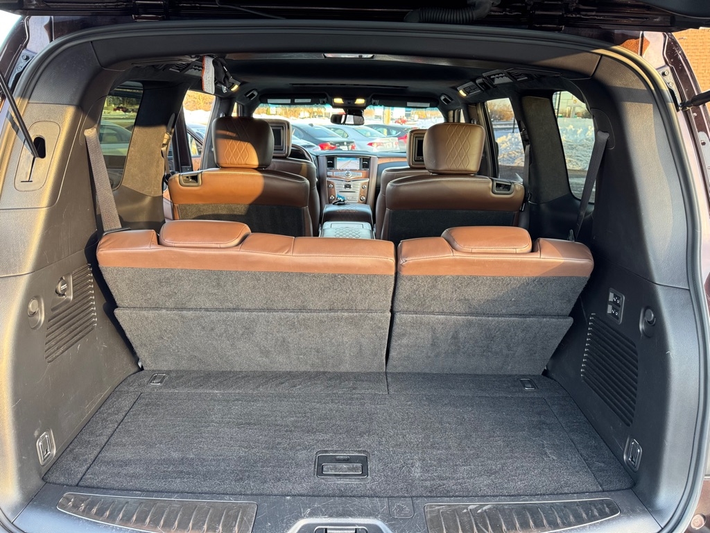 Infiniti QX80 4WD 4dr 2015