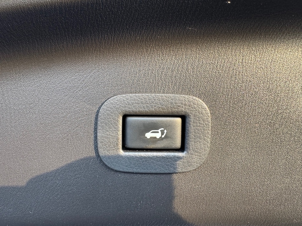 Infiniti QX80 4WD 4dr 2015
