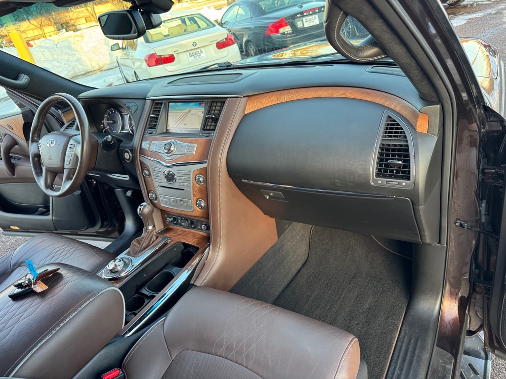 Infiniti QX80 4WD 4dr 2015