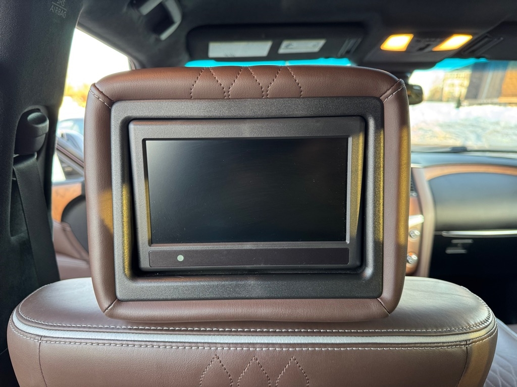 Infiniti QX80 4WD 4dr 2015