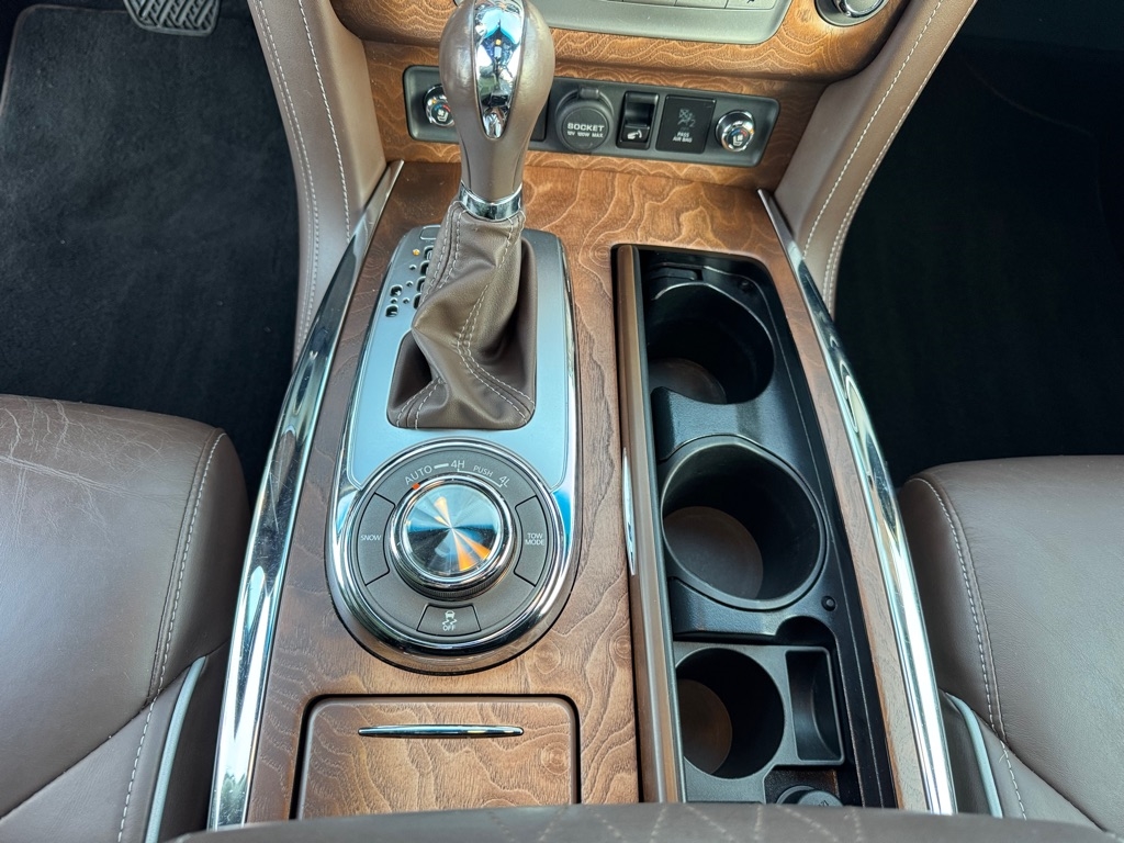 Infiniti QX80 4WD 4dr 2015