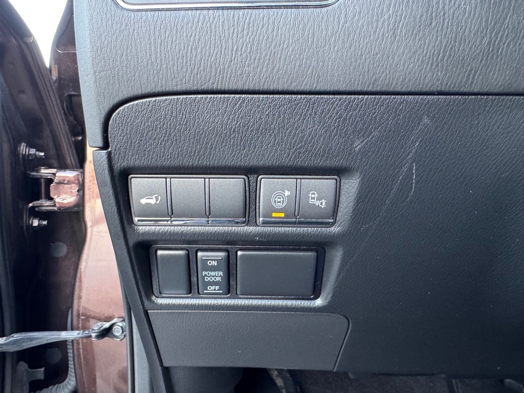 Infiniti QX80 4WD 4dr 2015