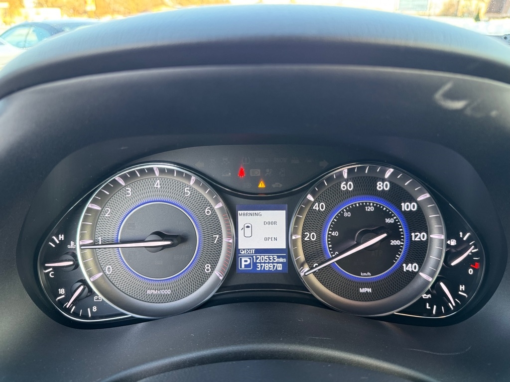 Infiniti QX80 4WD 4dr 2015