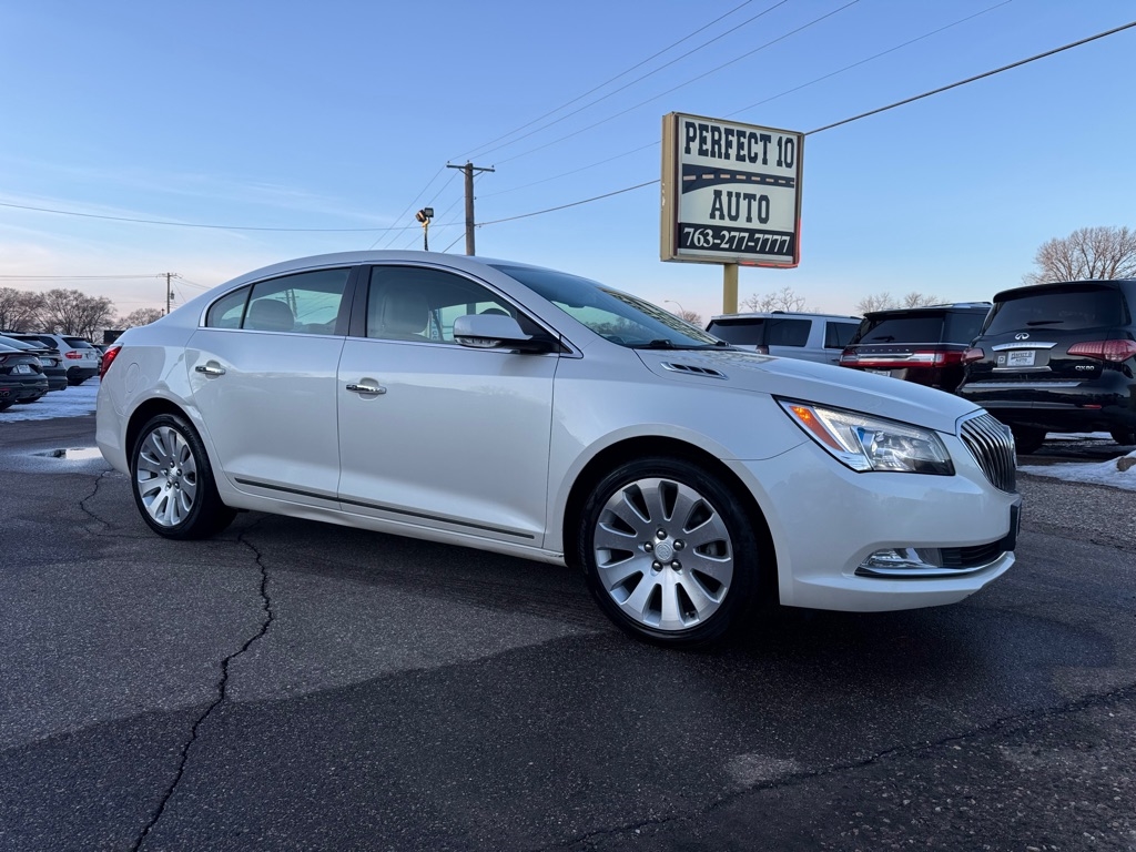 Buick LaCrosse 4dr Sdn Leather AWD 2014