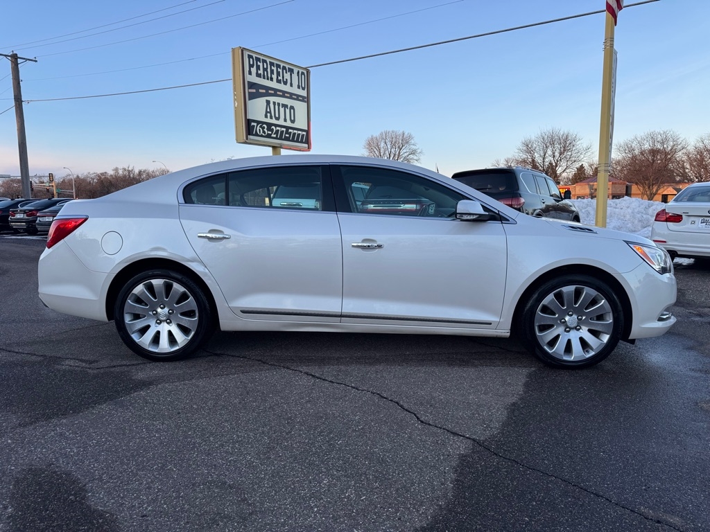 Buick LaCrosse 4dr Sdn Leather AWD 2014