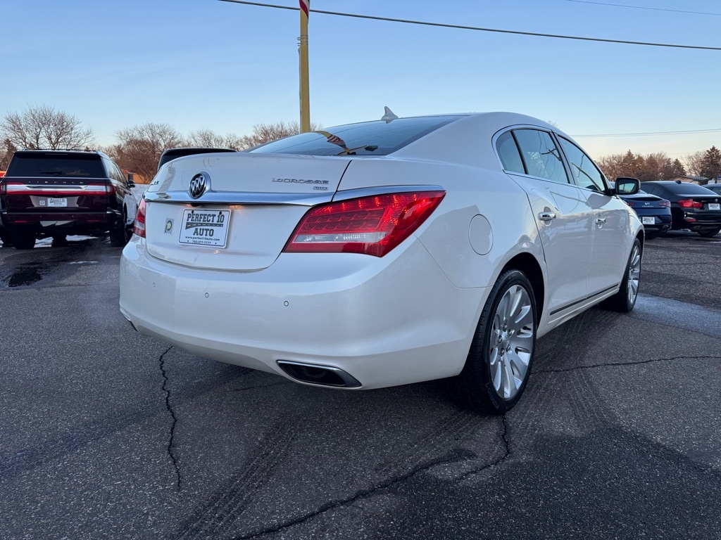 Buick LaCrosse 4dr Sdn Leather AWD 2014