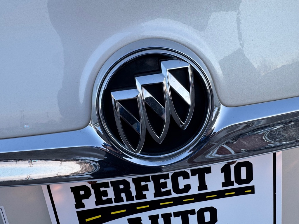 Buick LaCrosse 4dr Sdn Leather AWD 2014