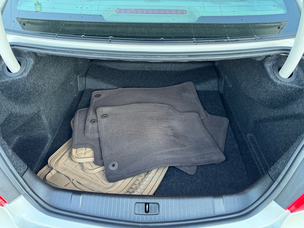 Buick LaCrosse 4dr Sdn Leather AWD 2014