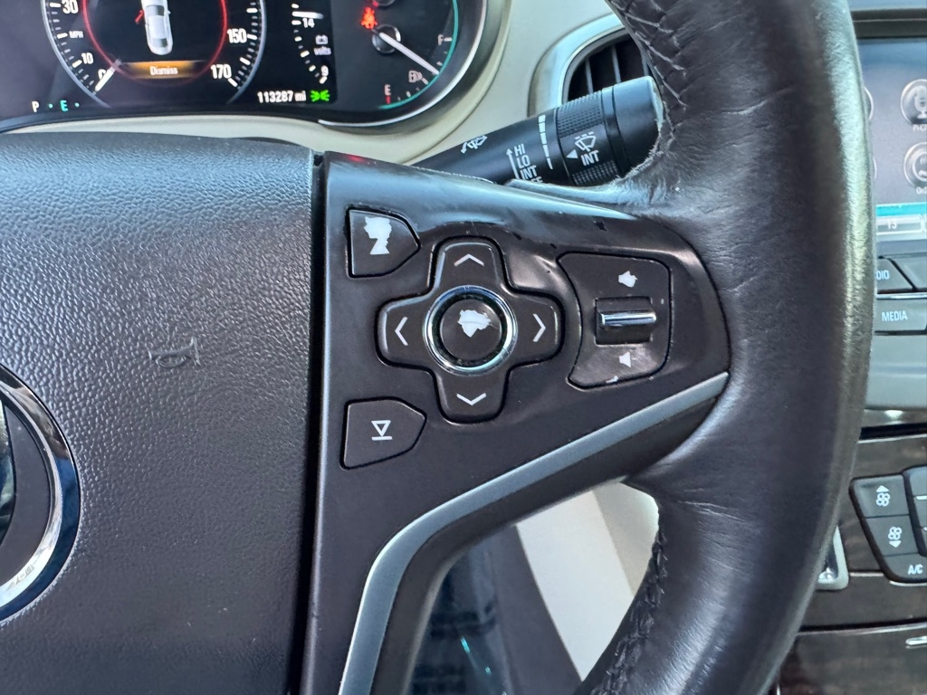 Buick LaCrosse 4dr Sdn Leather AWD 2014