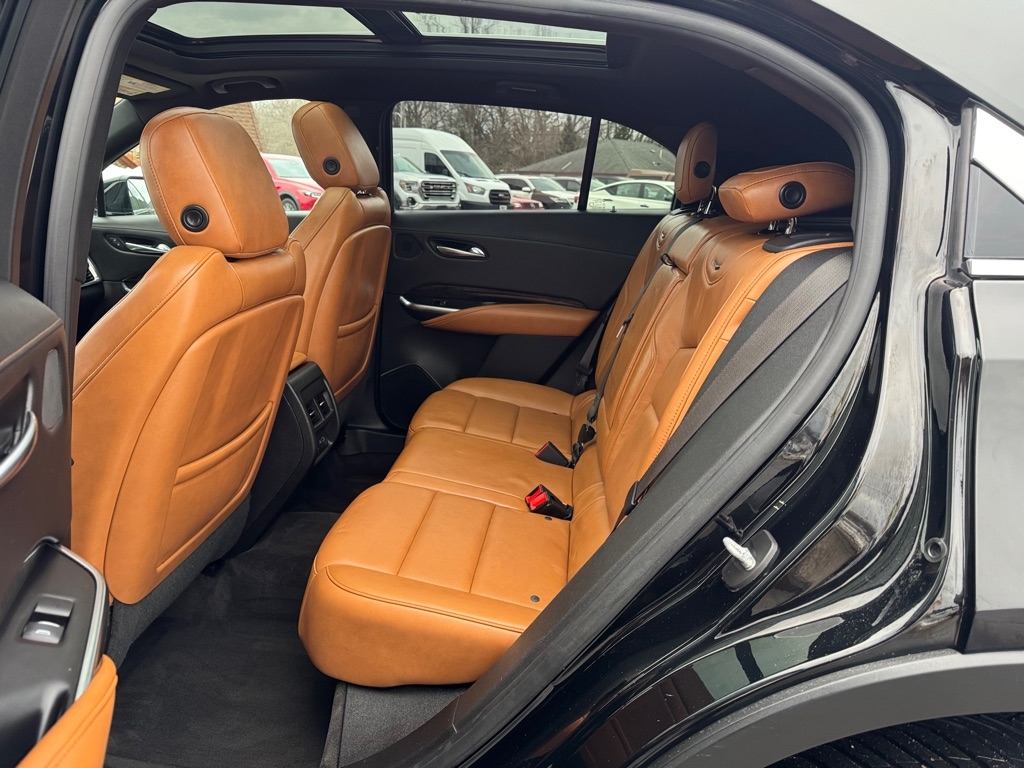 Cadillac XT4 AWD 4dr Premium Luxury 2019