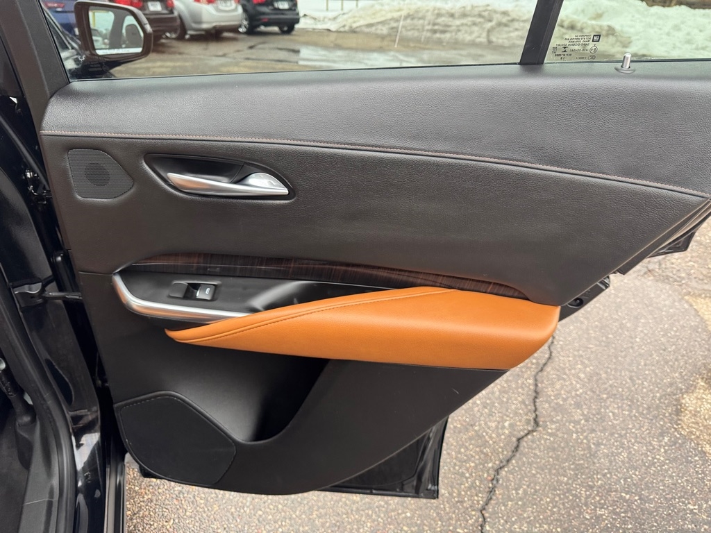 Cadillac XT4 AWD 4dr Premium Luxury 2019