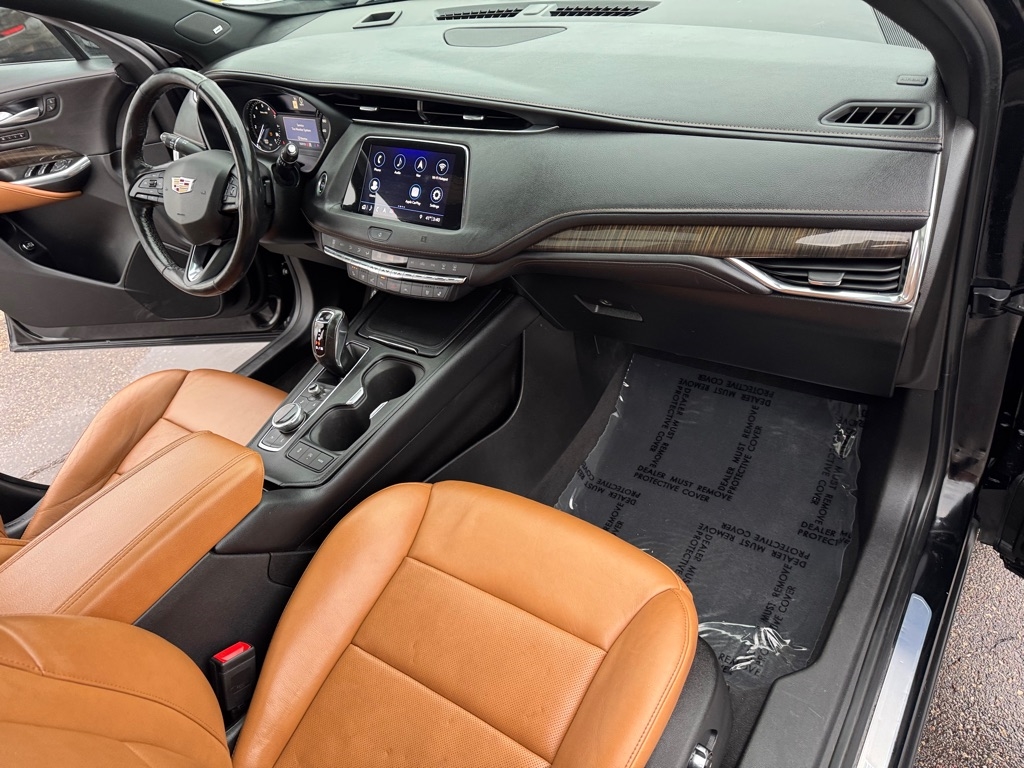 Cadillac XT4 AWD 4dr Premium Luxury 2019