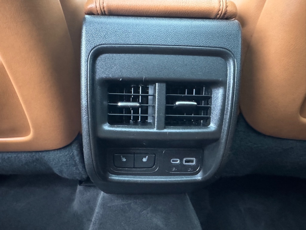 Cadillac XT4 AWD 4dr Premium Luxury 2019