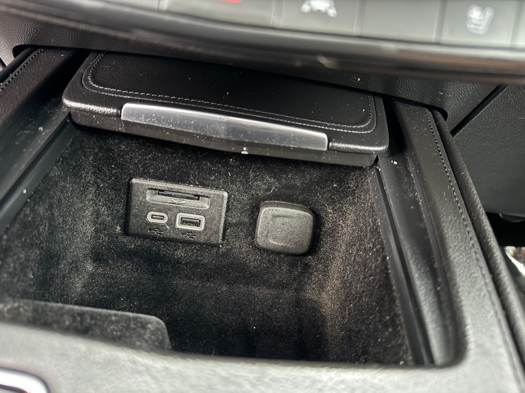 Cadillac XT4 AWD 4dr Premium Luxury 2019