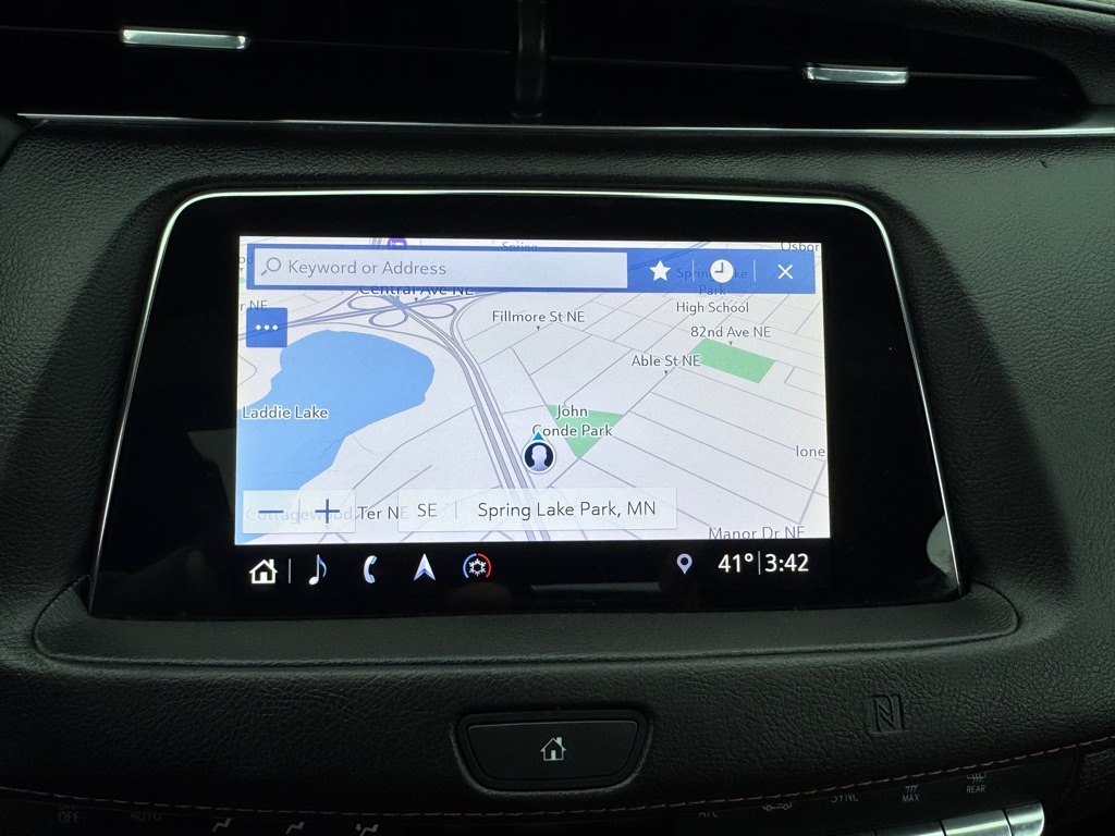 Cadillac XT4 AWD 4dr Premium Luxury 2019